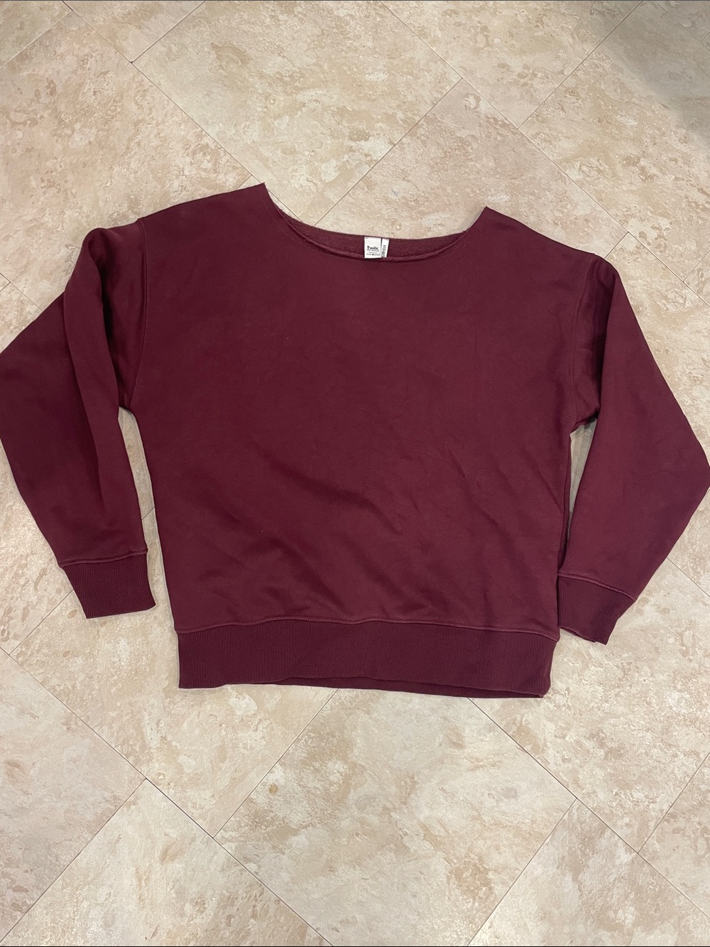 🍀Sale 4/$20 Twik by Simons off the shoulder sweatshirt, burgundy